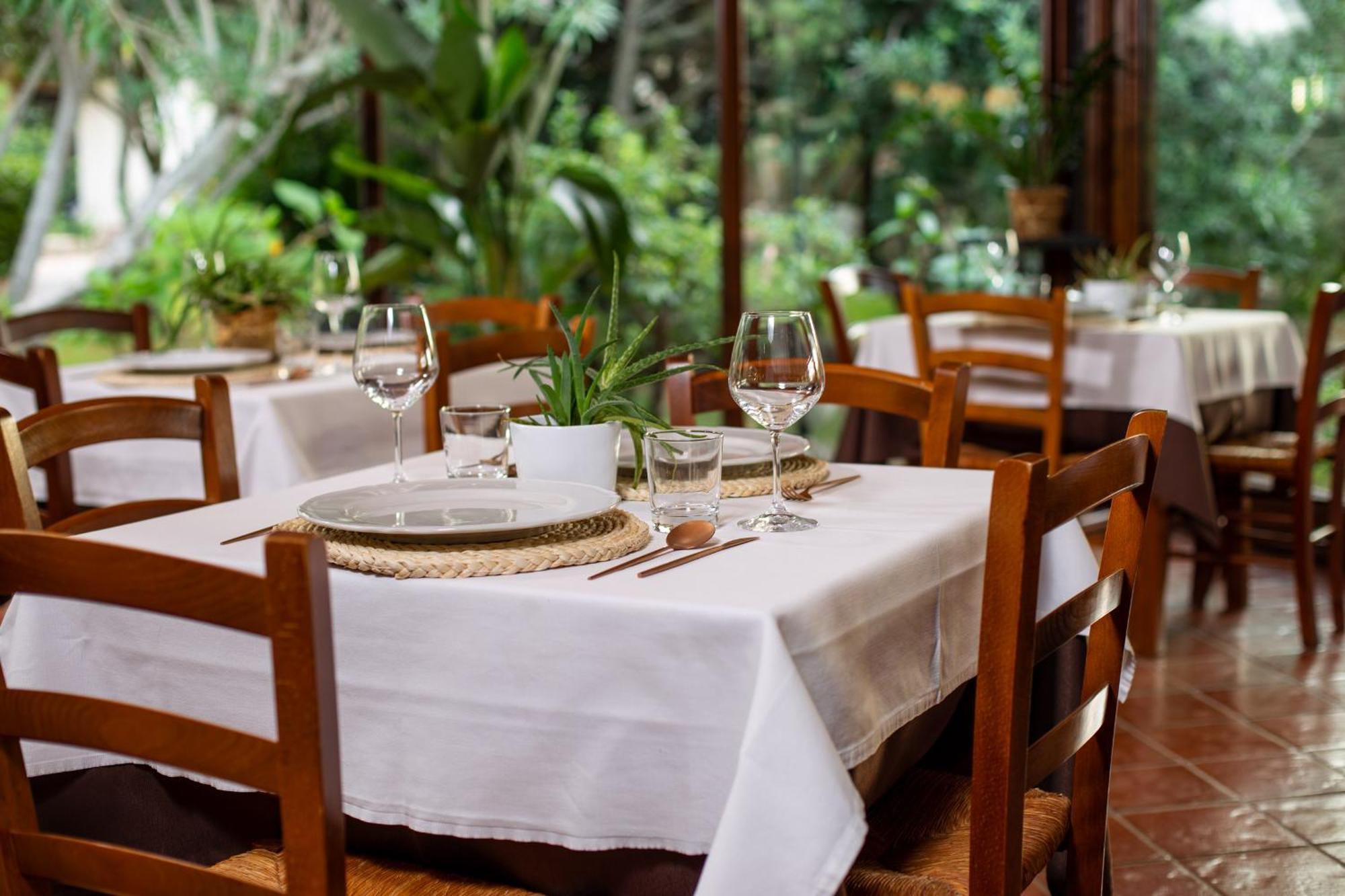 La Jacia Hotel & Resort บายาซาร์ดิเนีย ภายนอก รูปภาพ
