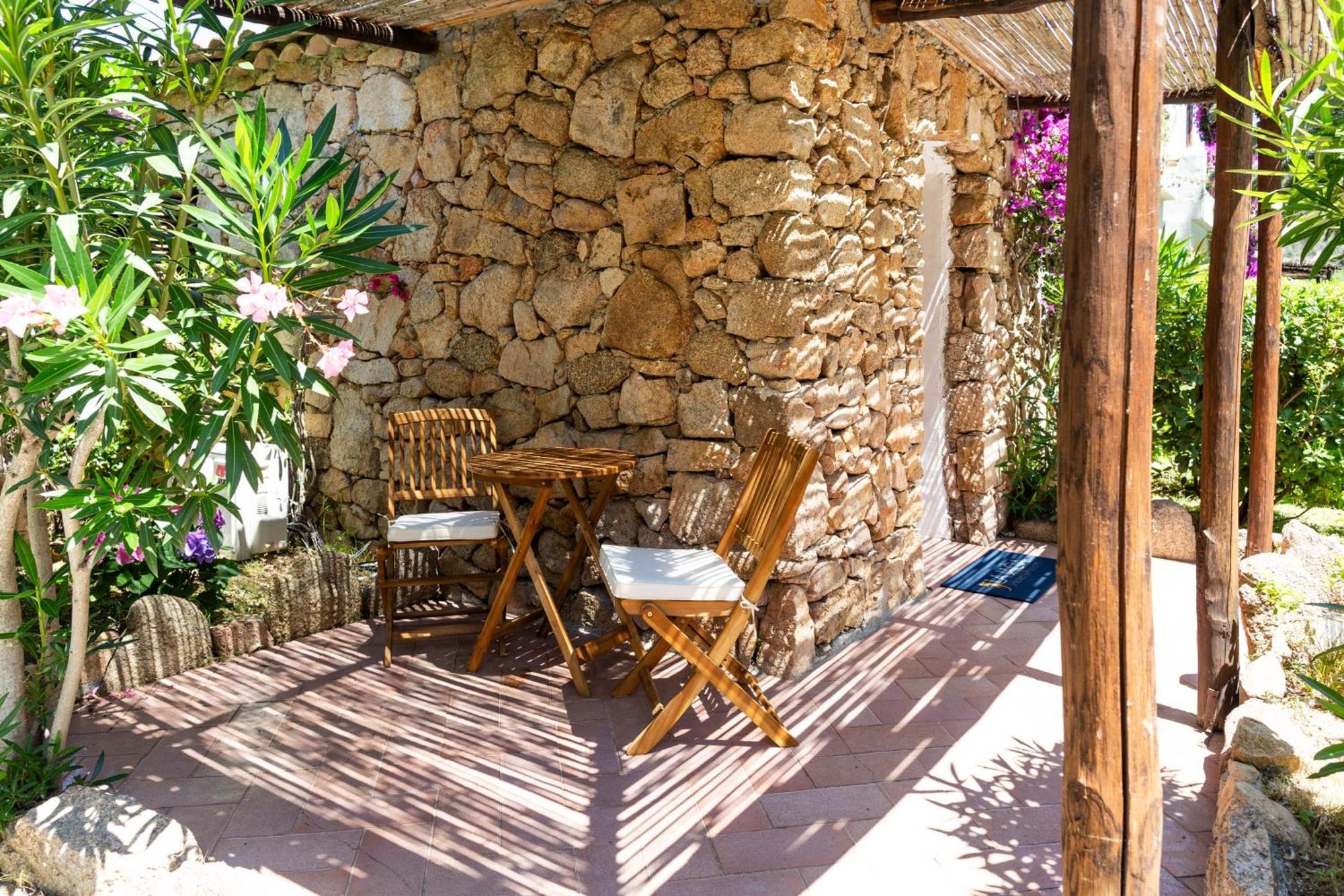 La Jacia Hotel & Resort บายาซาร์ดิเนีย ภายนอก รูปภาพ